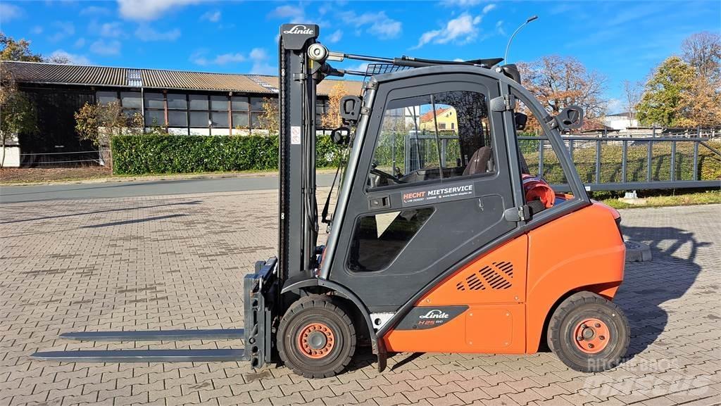 Linde H25T-02 Газові навантажувачі
