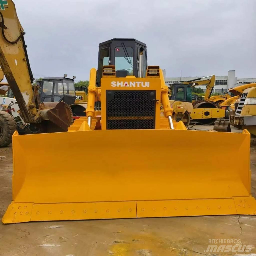 Shantui SD 16 Гусеничні бульдозери