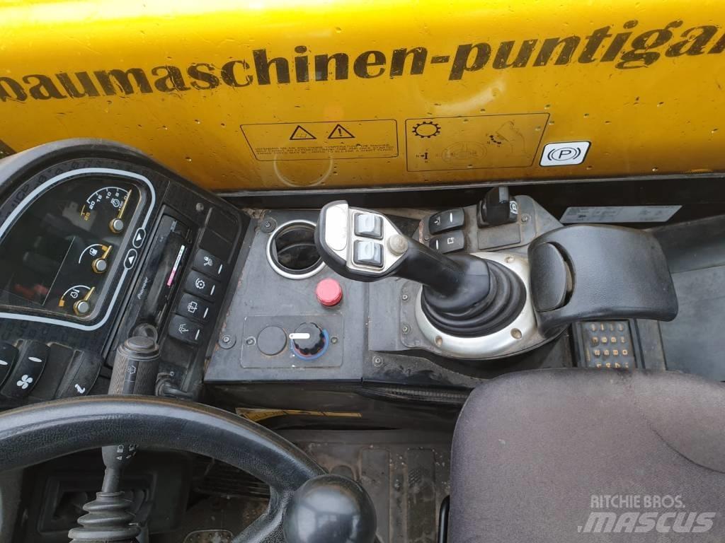 JCB 525-60 Телескопічні навантажувачі