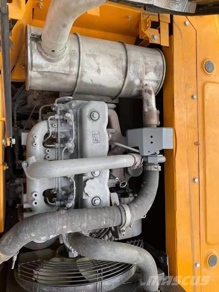 Sany 135 Гусеничні екскаватори
