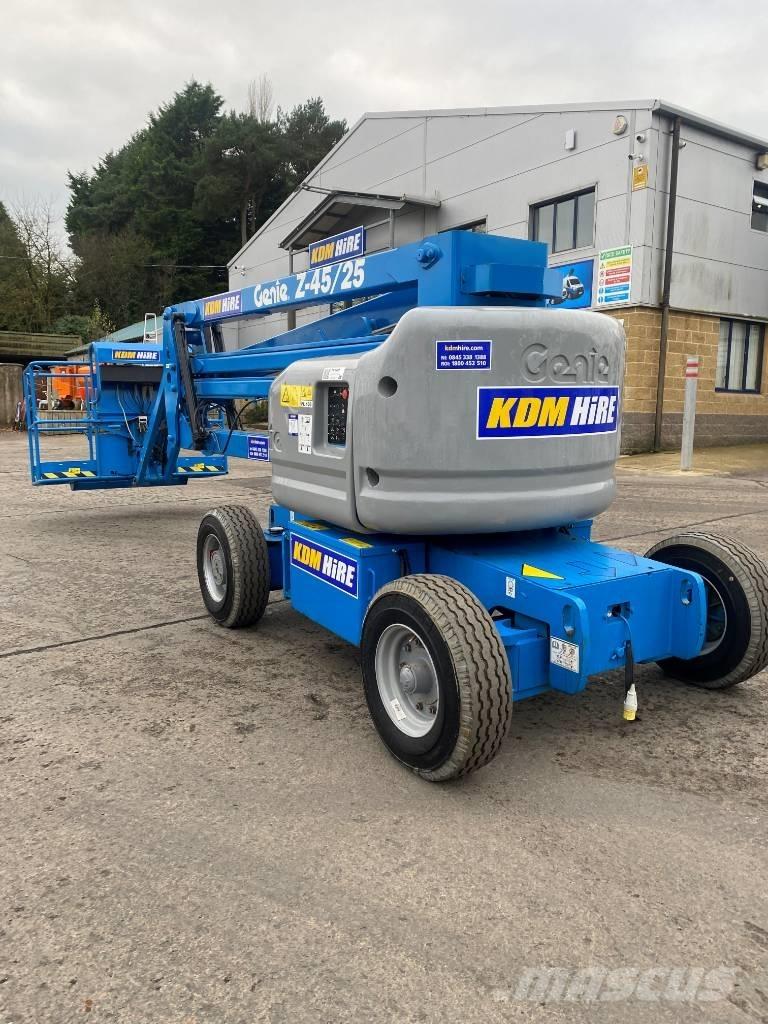 Genie Z 45/25 J Колінчаті підйомники