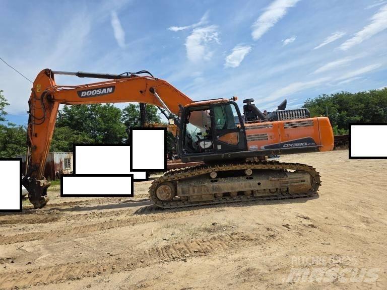 Doosan DX 300 LCA Гусеничні екскаватори