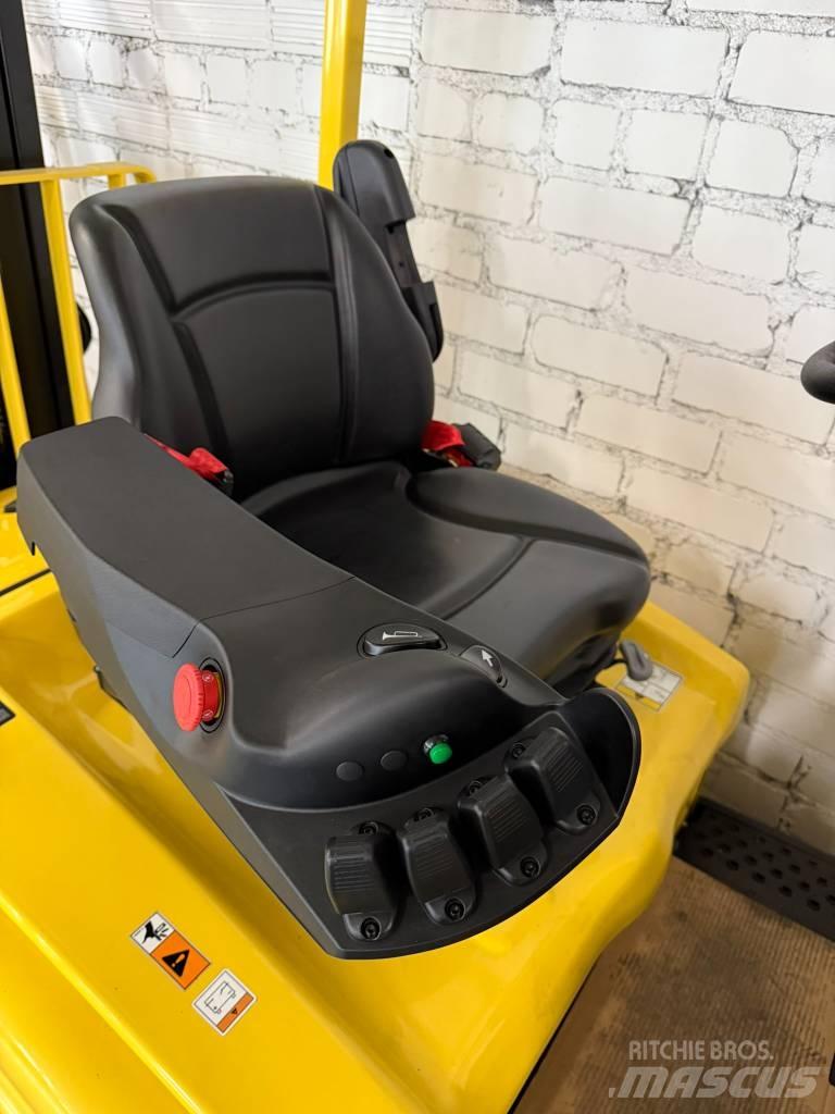 Hyster J1.6XN Електронавантажувачі