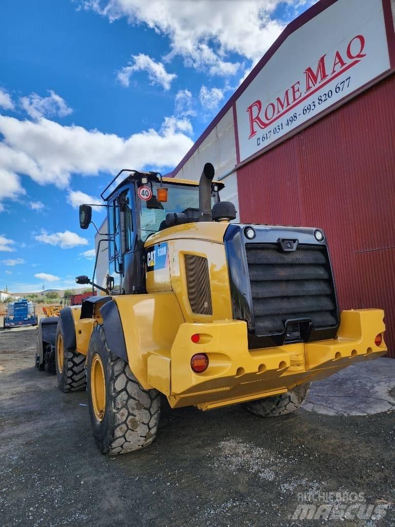 CAT 938M Фронтальні навантажувачі