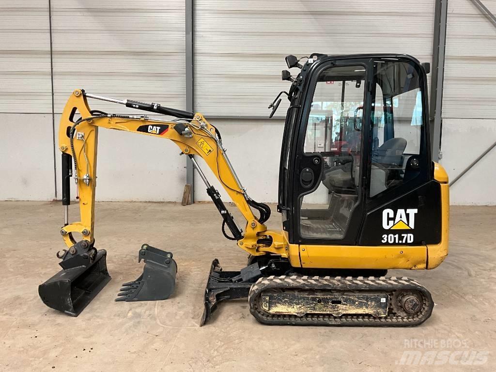 CAT 301.7 D Міні-екскаватори < 7т