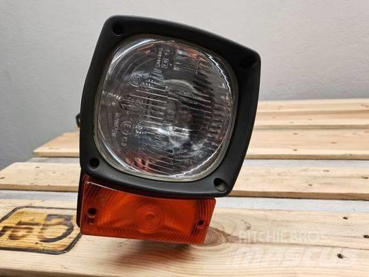 JCB 535-95 lamp Кабіна