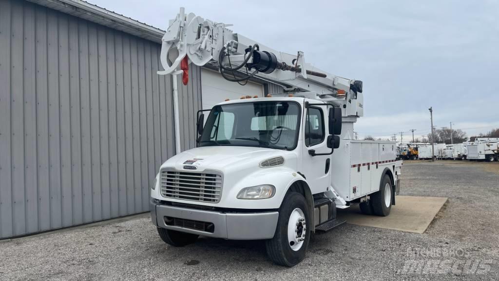 Freightliner M2 Вантажівки / спеціальні