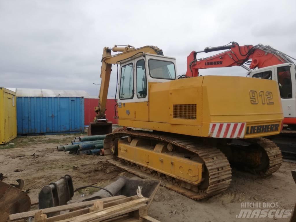 Liebherr R 912 Гусеничні екскаватори