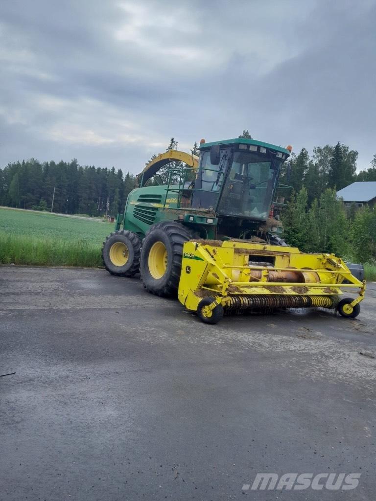 John Deere 7700 Кормозбиральні комбайни