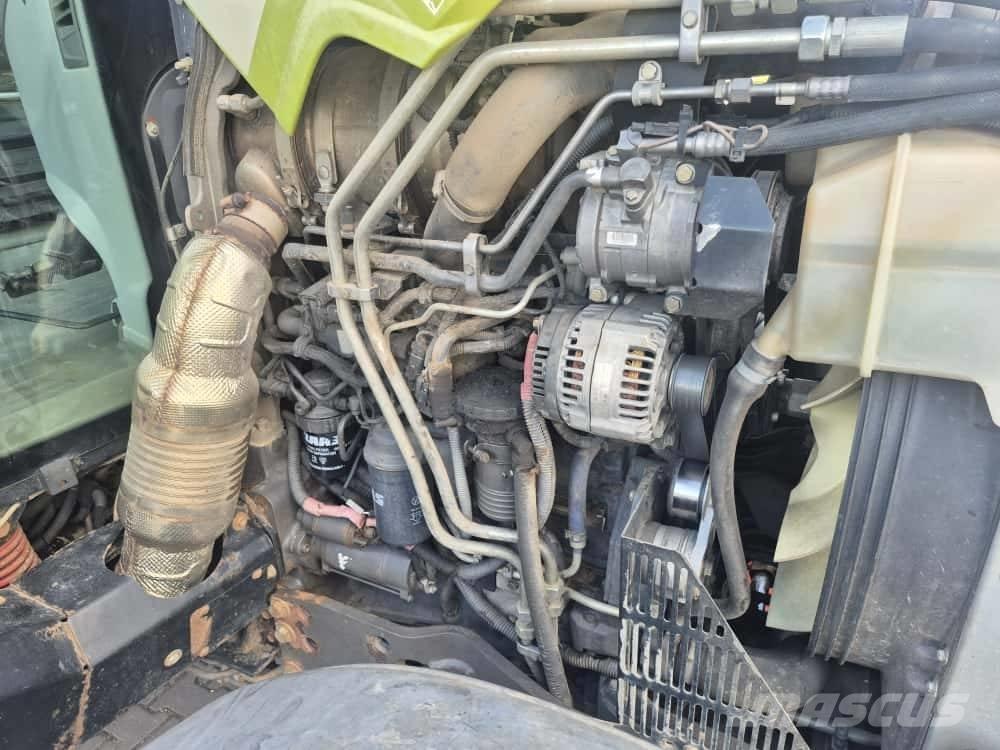 CLAAS Arion 530 Трактори