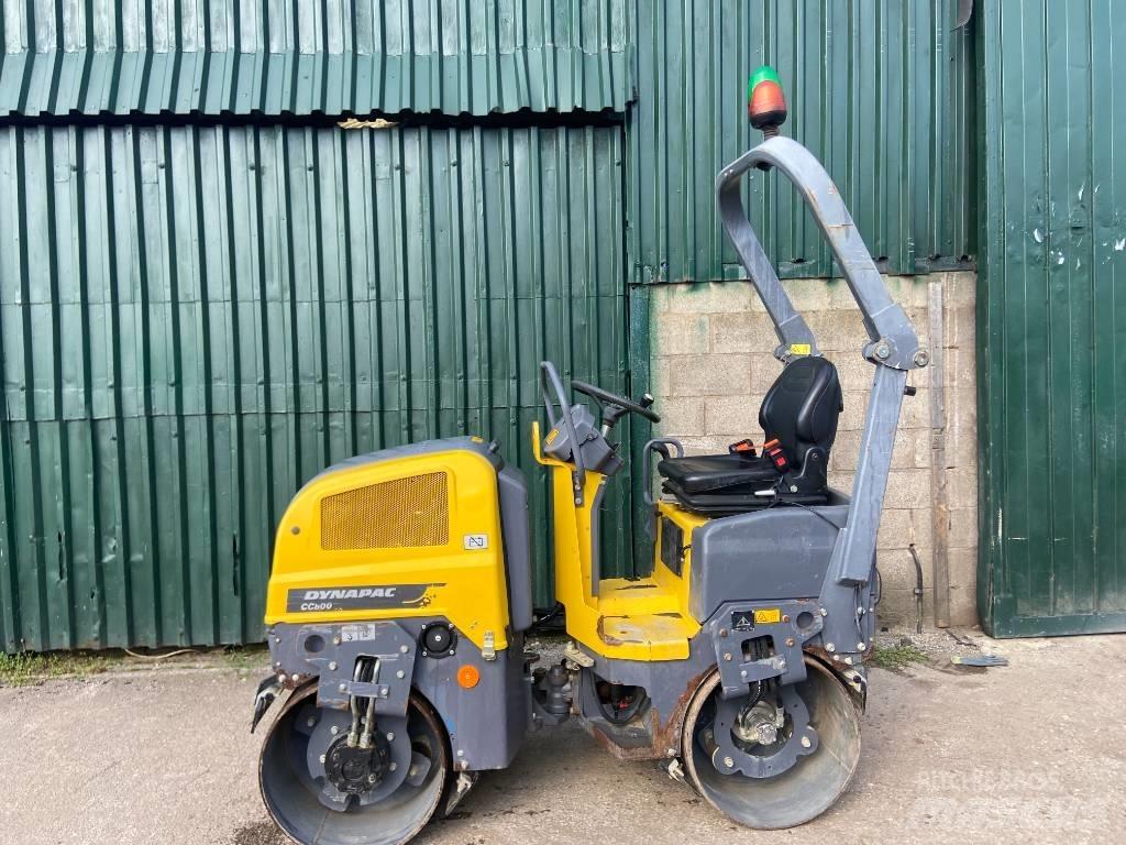 Atlas Copco cc 800 Котки тротуарні