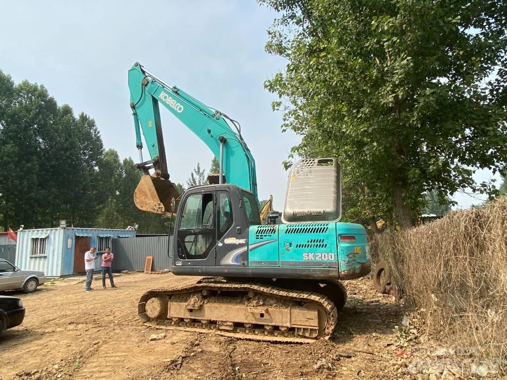 Kobelco SK200-8 Гусеничні екскаватори