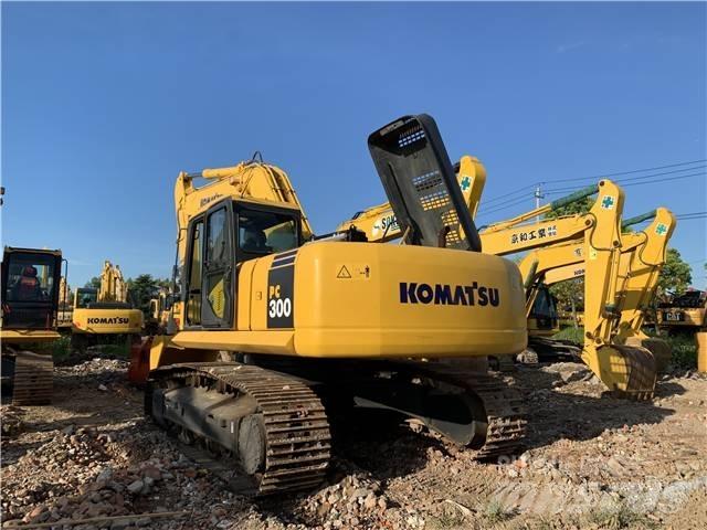 Komatsu PC 300 Гусеничні екскаватори