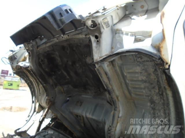 Hino 195 D Фургони