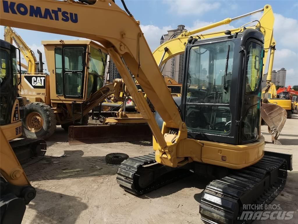 Komatsu PC 35 Міні-екскаватори < 7т