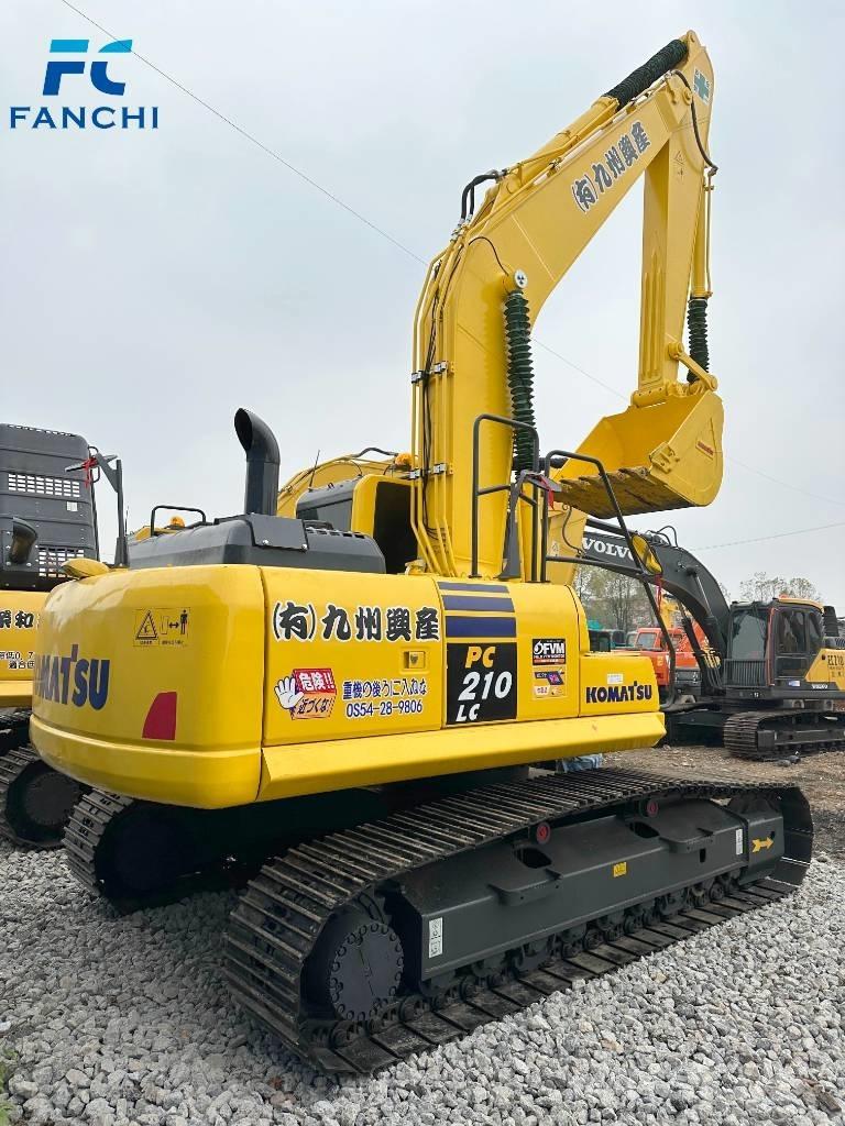 Komatsu PC 210-8 Гусеничні екскаватори