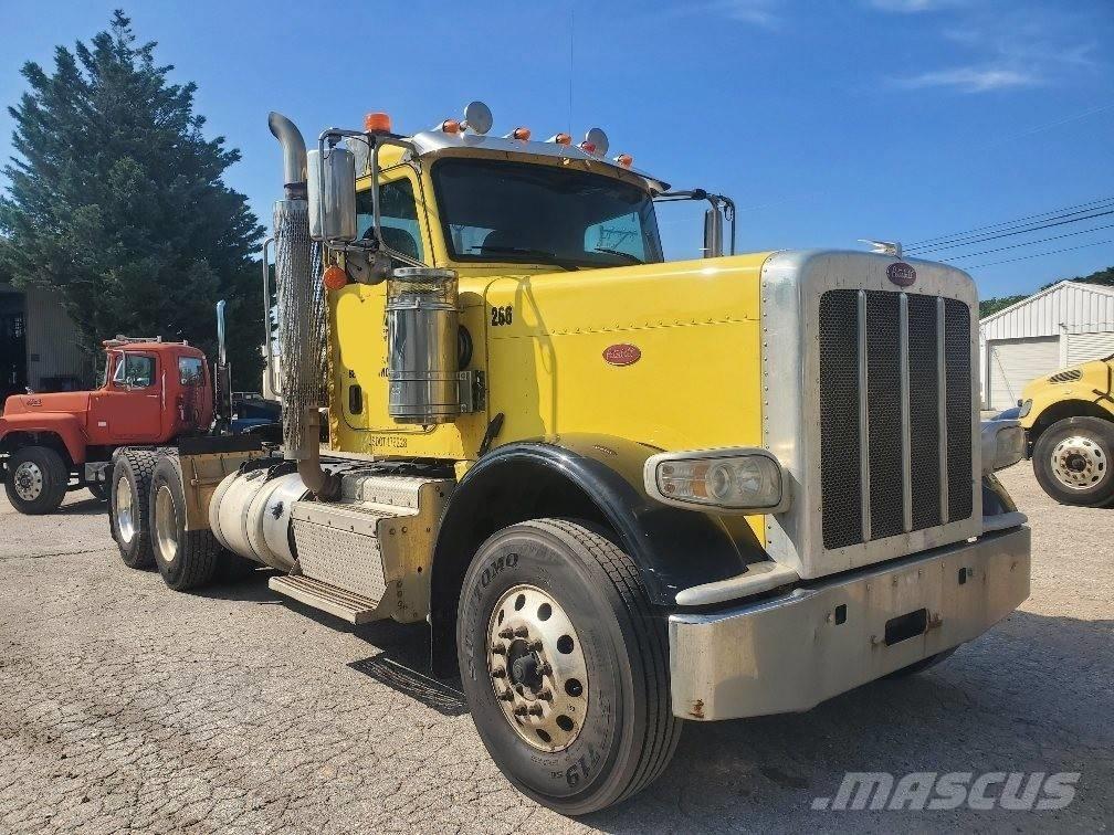 Peterbilt 389 Тягачі