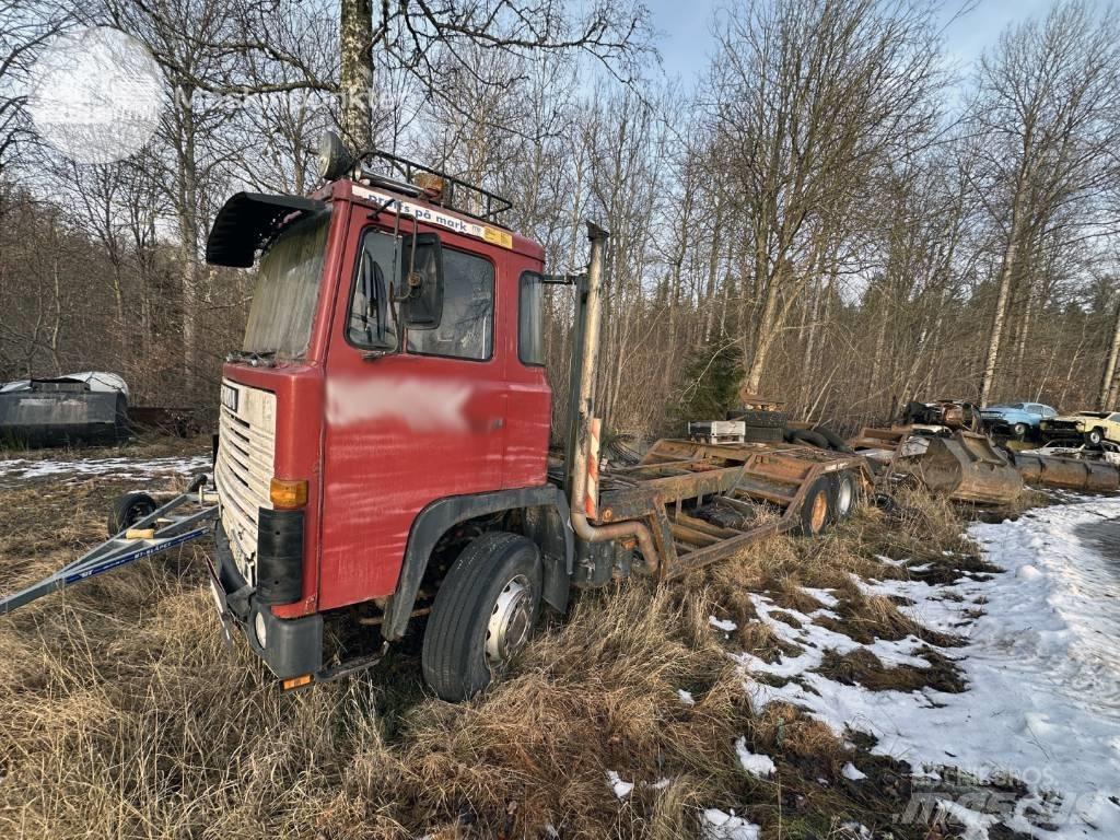 Scania T 141 Вантажівки для лісозаготівель