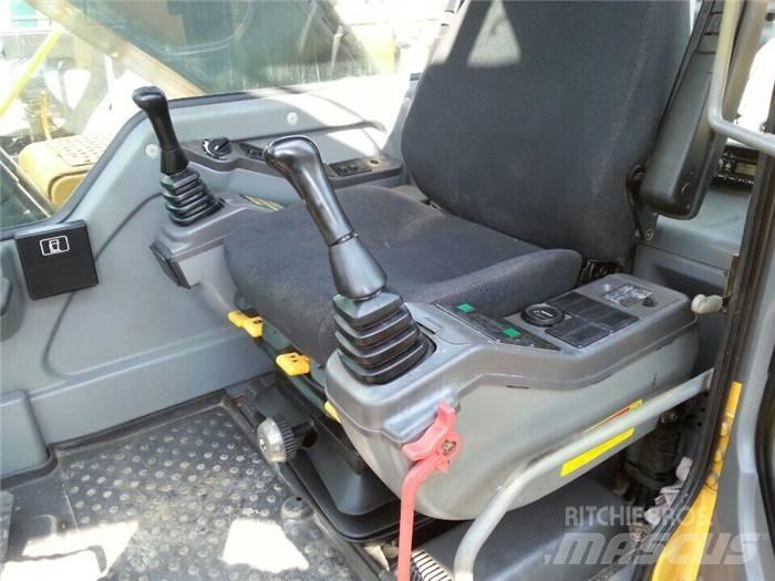 Volvo EC 240 B LC Гусеничні екскаватори
