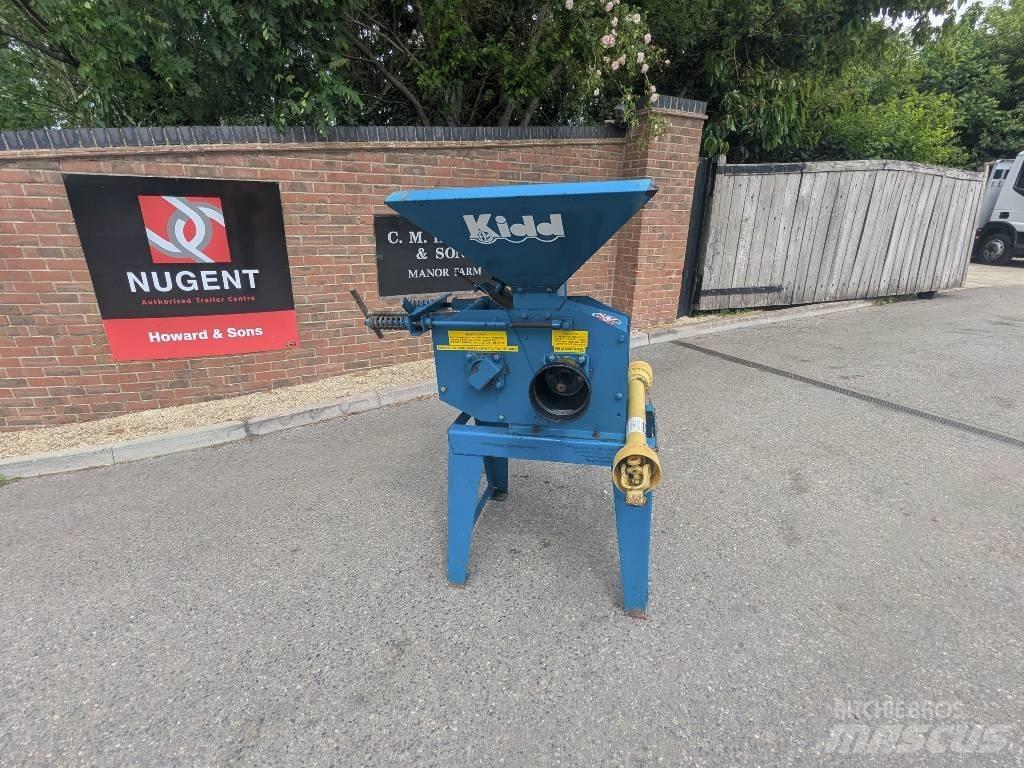  KIDD 6" ROLLER MILL Годівниці для тварин