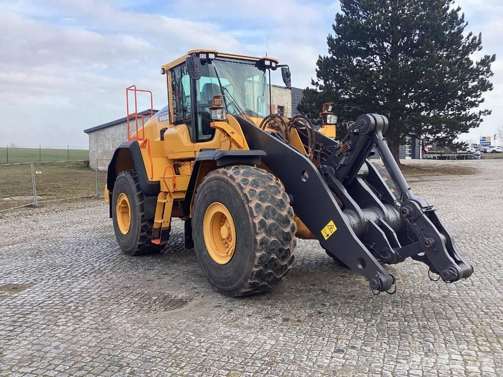 Volvo L 150 H Фронтальні навантажувачі