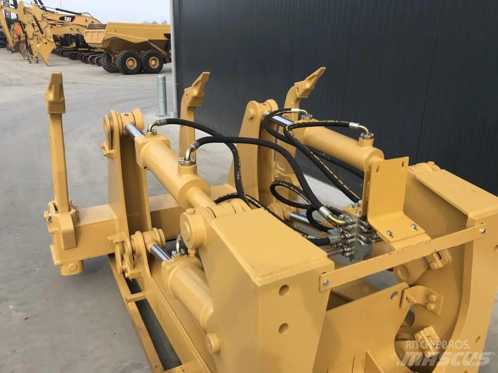 CAT D7R Скарифікатори