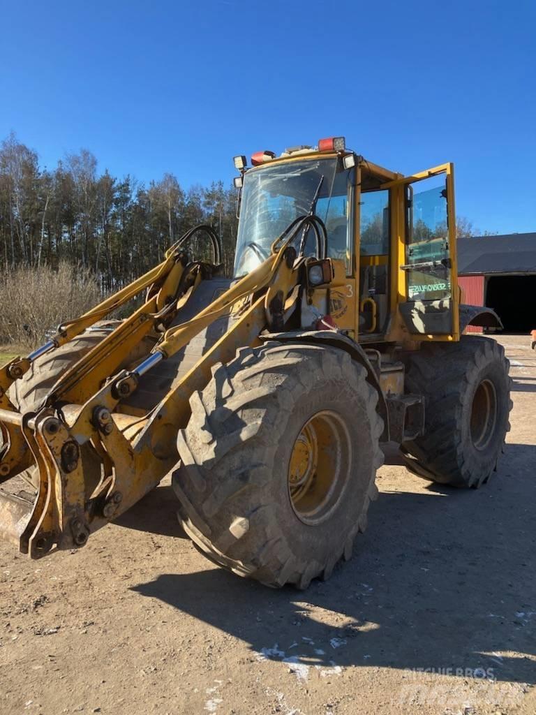 JCB 414S Телескопічний навантажувач
