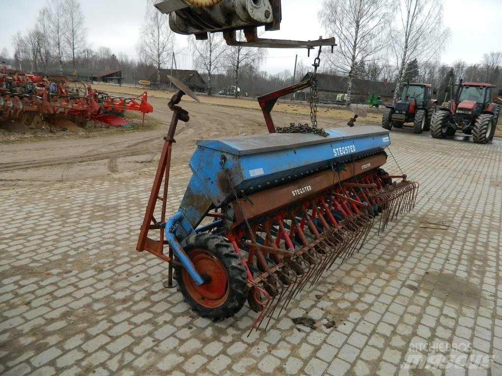 Stegsted 4 Сівалки