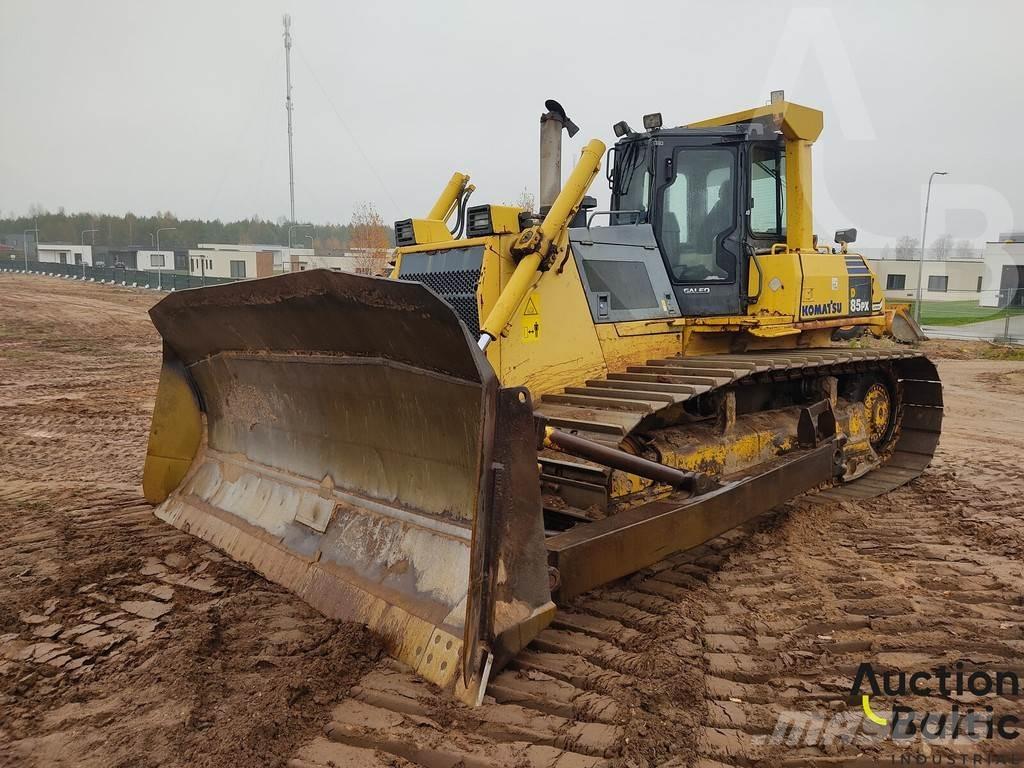 Komatsu D85PX-15 Гусеничні бульдозери