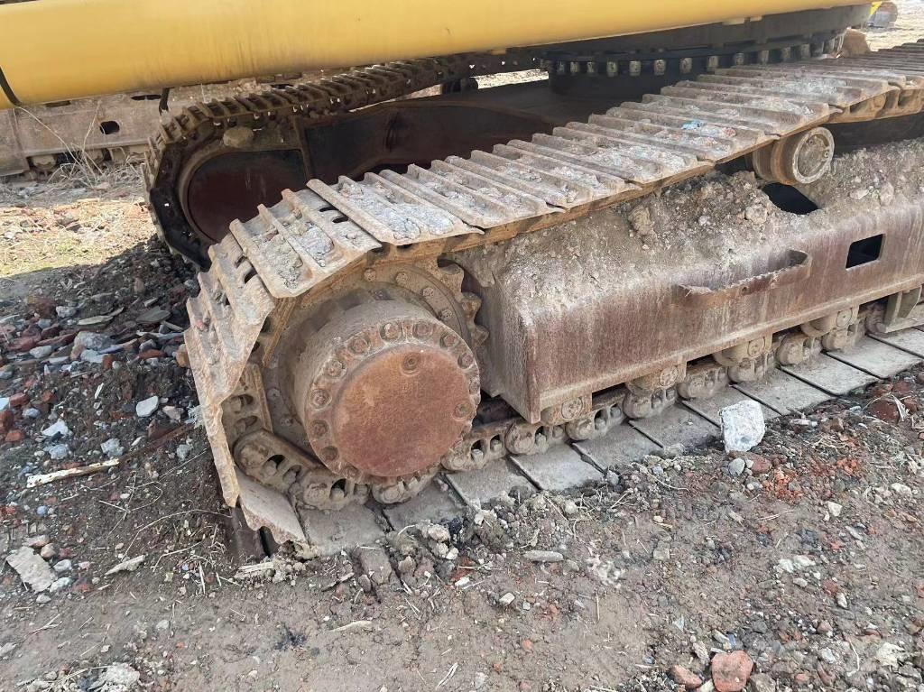 CAT 329D Екскаватори з великим вилітом