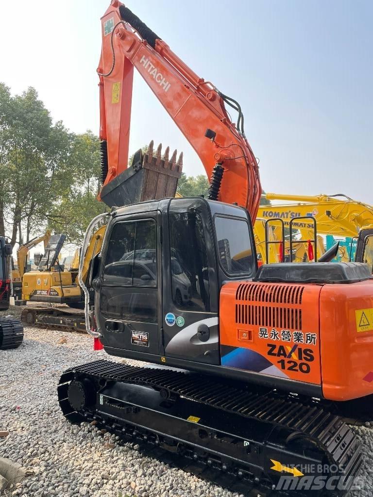 Hitachi 120 Гусеничні екскаватори