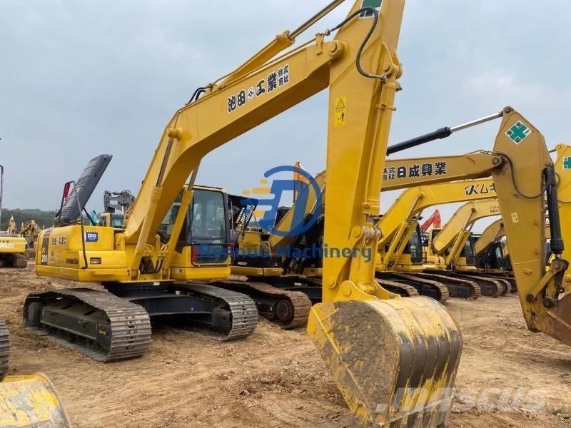 Komatsu PC200-7 Гусеничні екскаватори