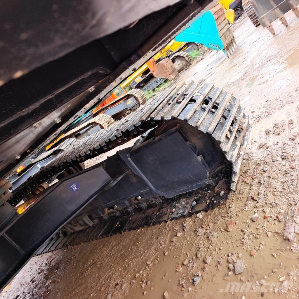 Volvo EC 210 D Гусеничні екскаватори