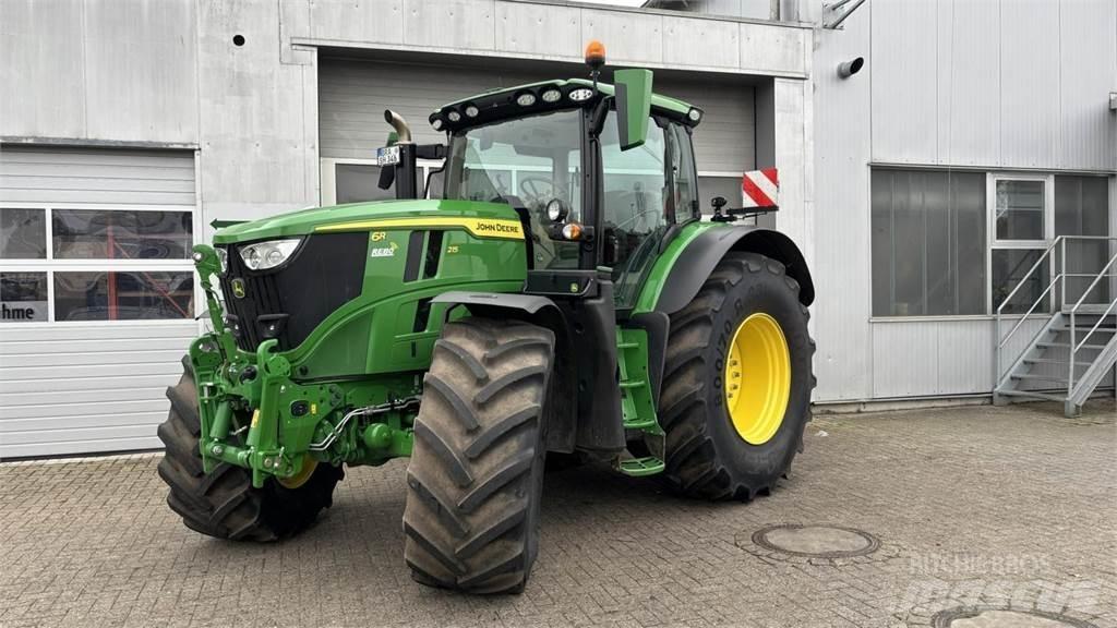 John Deere 6R215 Трактори