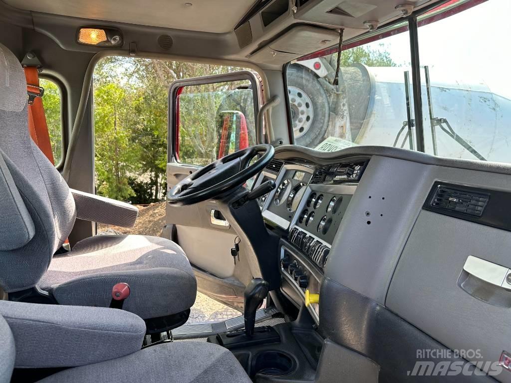 Kenworth W 900 Вантажівки / спеціальні
