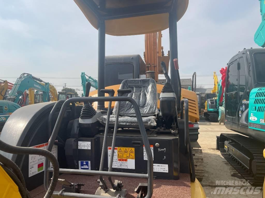 Komatsu PC 30 Міні-екскаватори < 7т