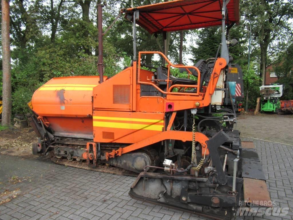 Demag DF 65 C  DF 115 Асфальтовкладачі