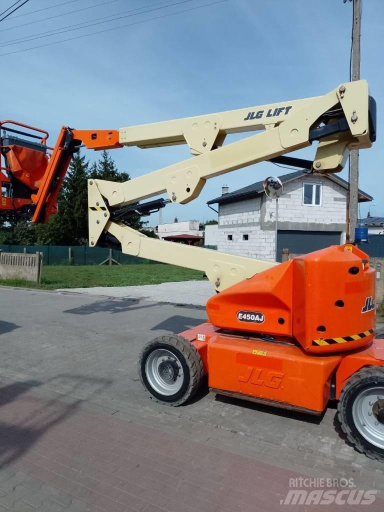 JLG E 450 AJ Колінчаті підйомники