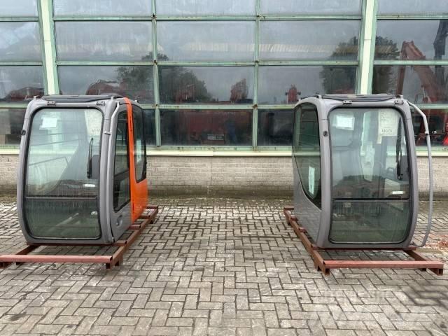 Hitachi Zaxis Кабіна