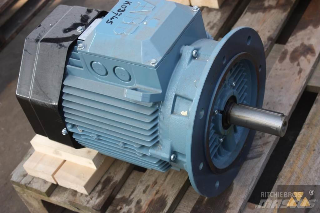ABB 11KW Двигуни