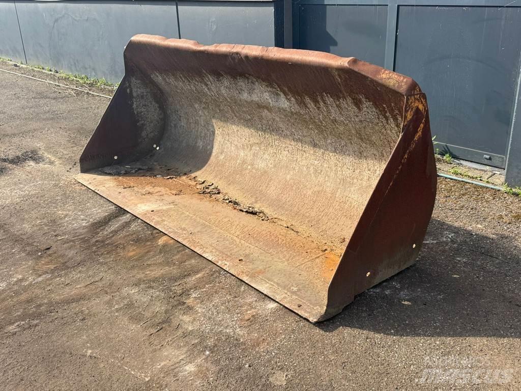  Onbekend WG-2400 Ковші