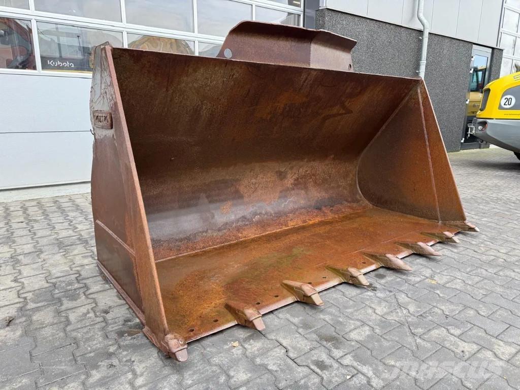 Volvo L60/70/90 Ковші