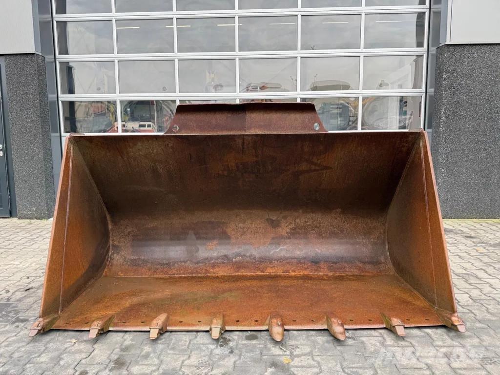 Volvo L60/70/90 Ковші