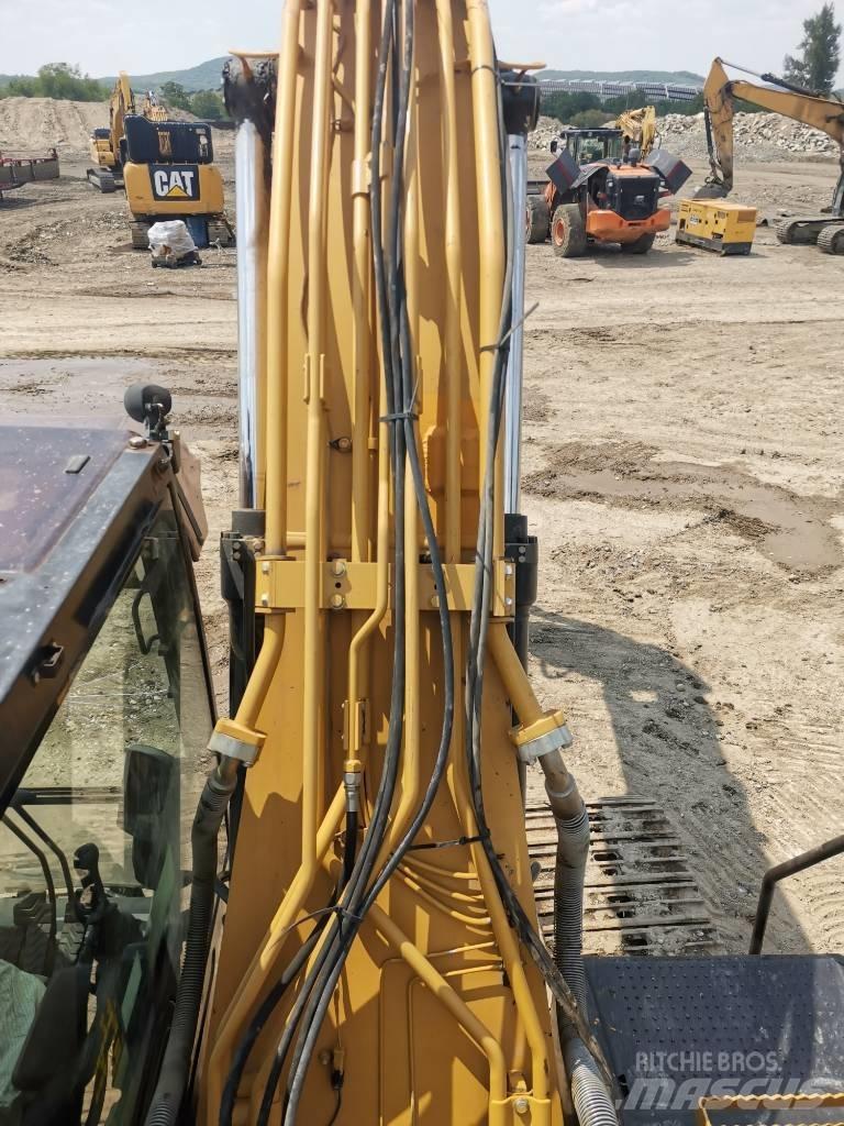 CAT 320 E Гусеничні екскаватори