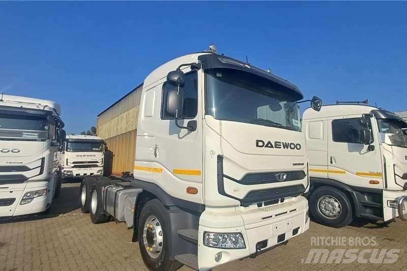 Daewoo KL3TX Вантажівки / спеціальні