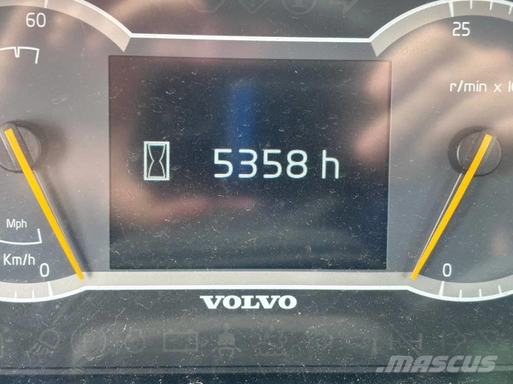Volvo L 60 H Фронтальні навантажувачі