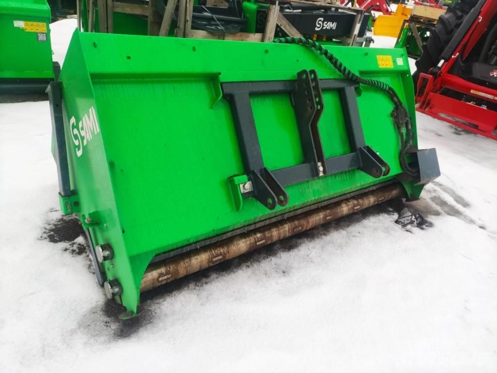 Sami SLH 2300 Розсіювачі солі та піску