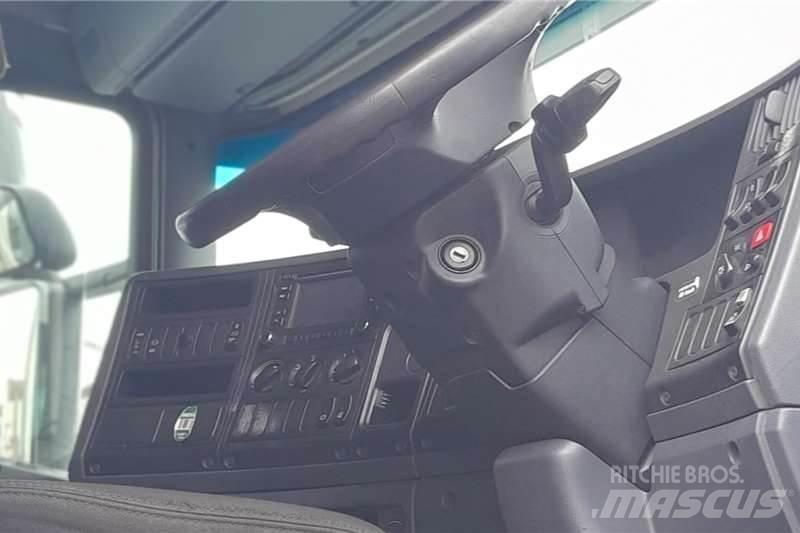 Scania G460 Вантажівки / спеціальні