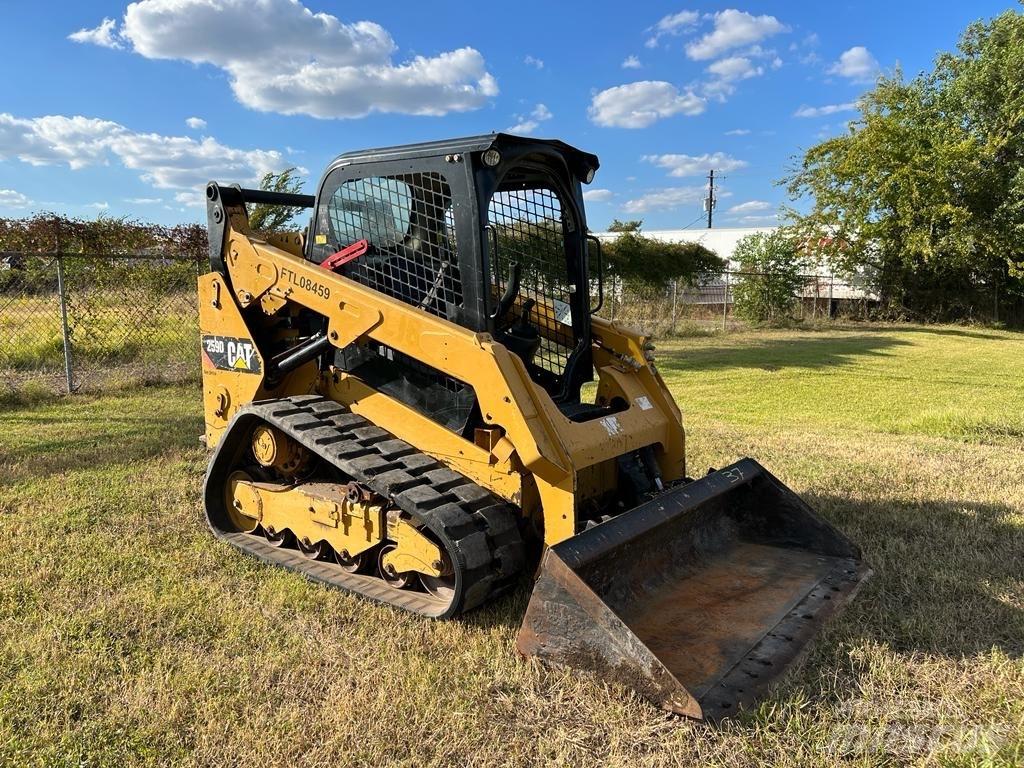 CAT 259 D Міні-навантажувачі