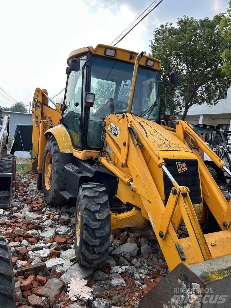 JCB 3 CX Екскаватори-навантажувачі